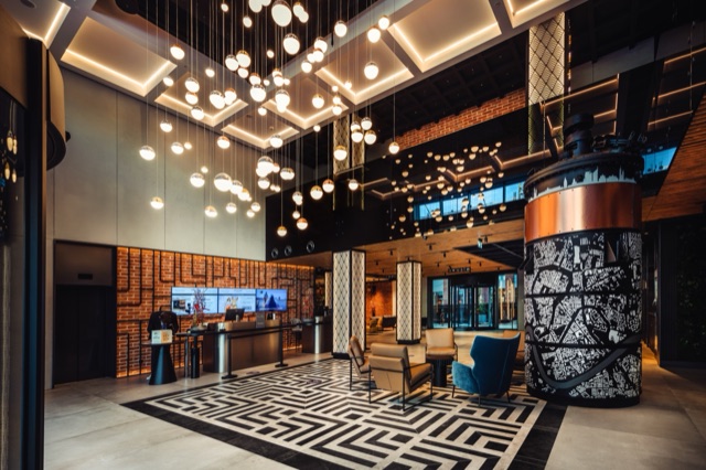 Hotel Mercure Kraków Fabryczna City — lobby